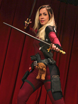 Bella Flores - Lady Deadpool